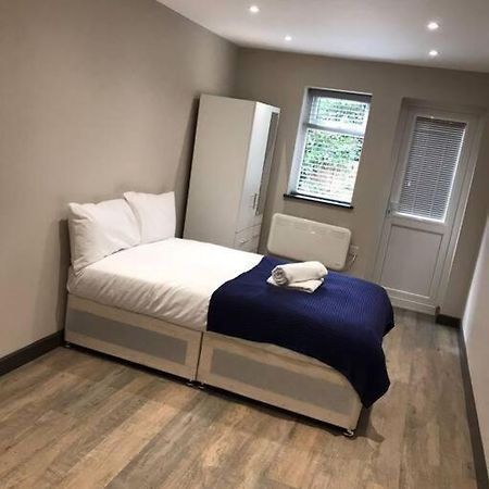 Apartament Bedfont House Hillingdon Zewnętrze zdjęcie