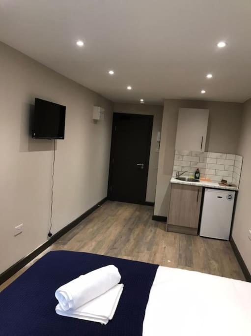 Apartament Bedfont House Hillingdon Zewnętrze zdjęcie