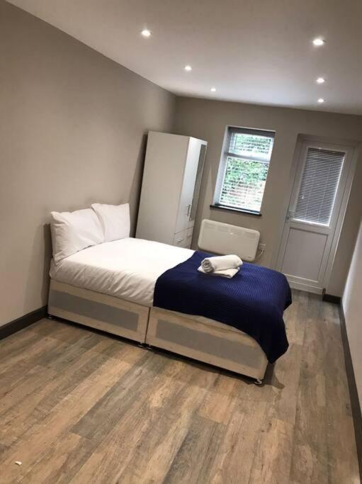 Apartament Bedfont House Hillingdon Zewnętrze zdjęcie